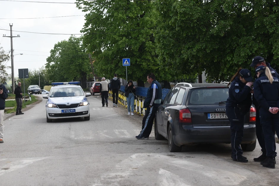 Policija u Mladenovcu