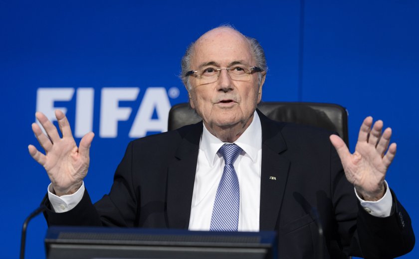 Sepp Blatter przerywa milczenie. Znalazł winnych skandalu w FIFA