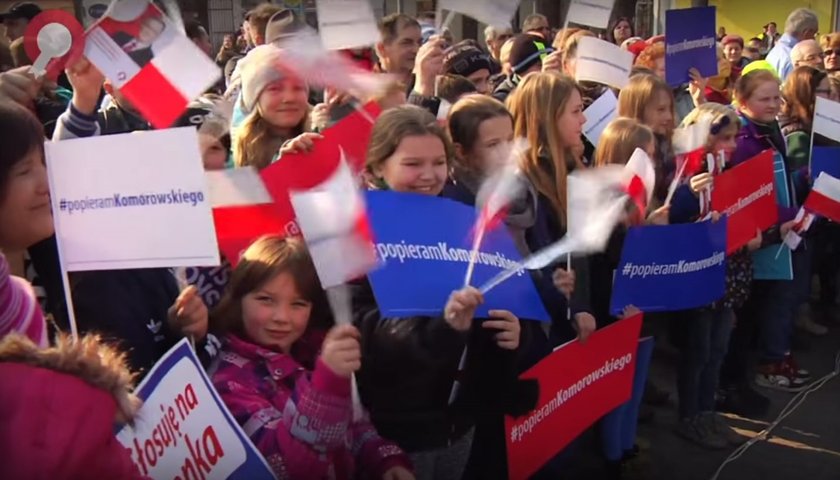 Będą kontrole w szkołach przez Komorowskiego!