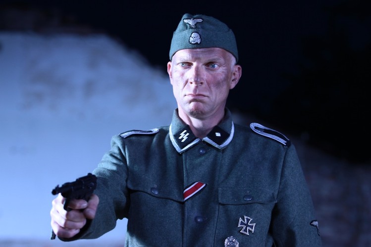 'Sierpniowe niebo. 63 dni chwały'