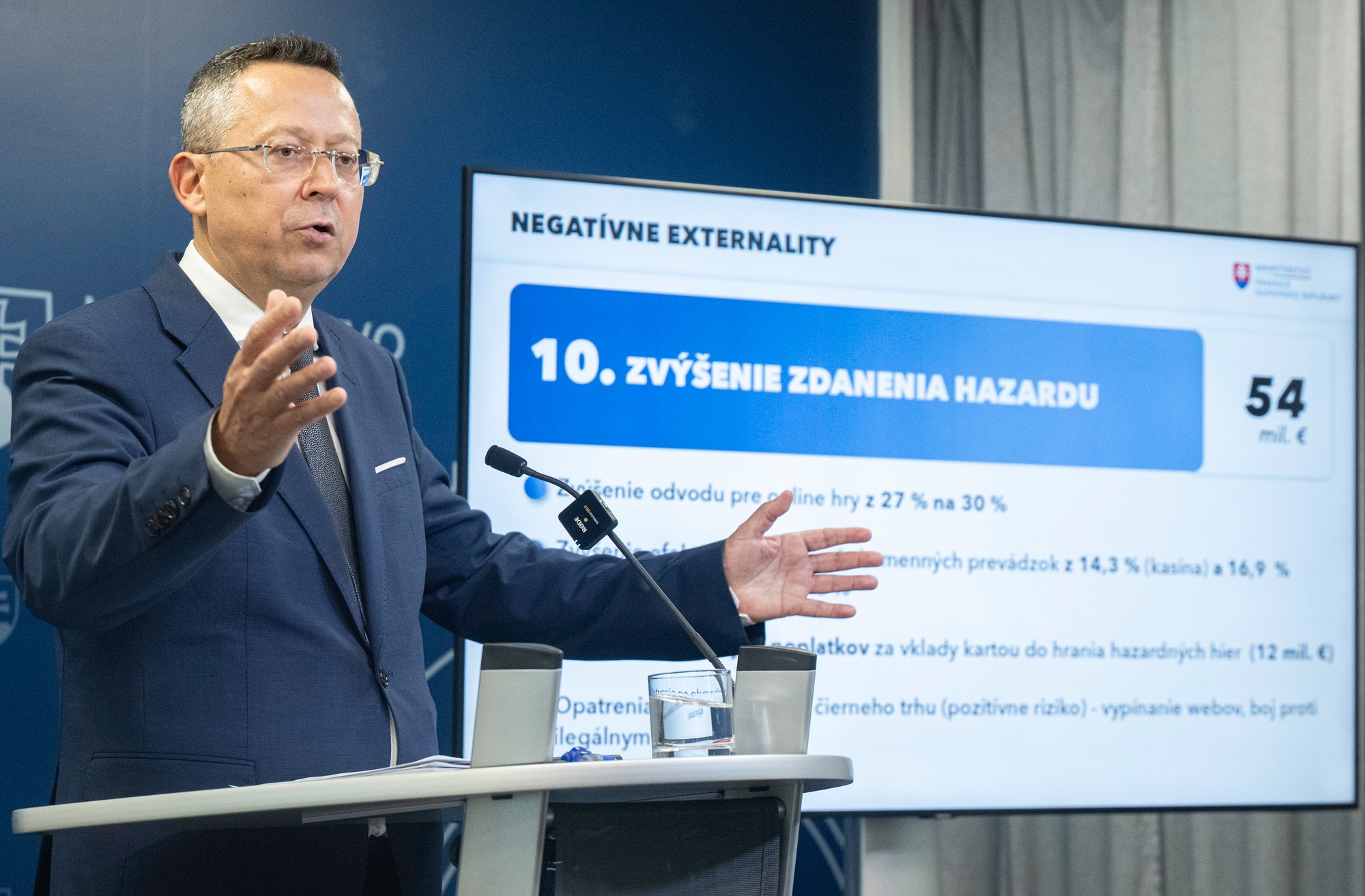 Minister financií SR Ladislav Kamenický.