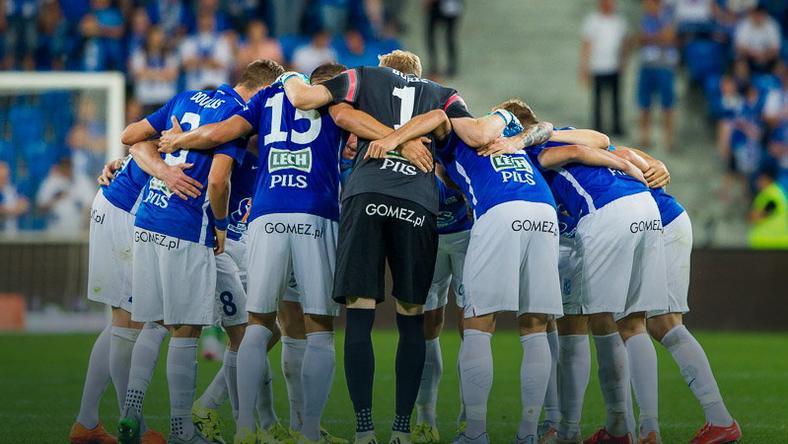 Logo Druyny Szpiku na koszulkach Lecha w rewanu z FC Logo Druyny Szpiku na koszulkach Lecha w rewanu z FC