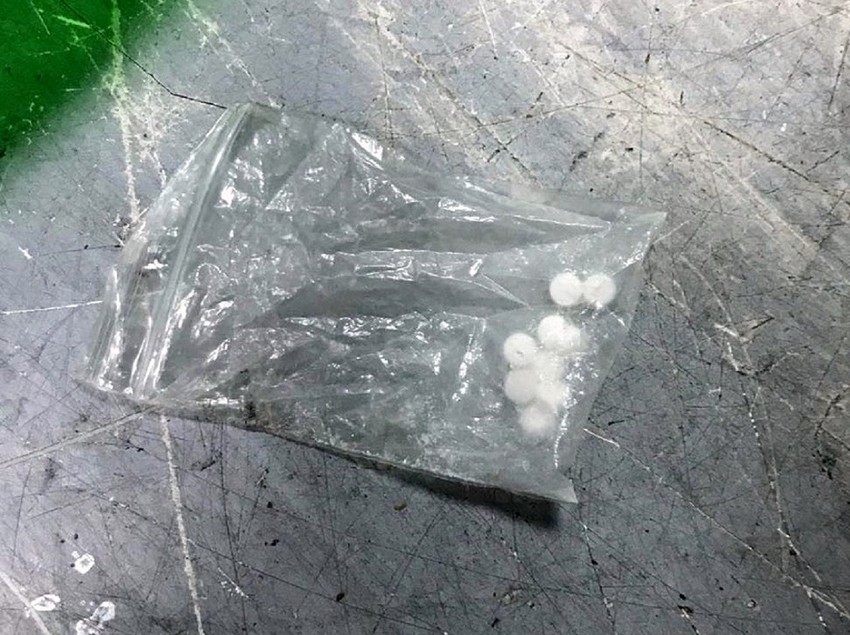 Kesica sa tabletama ekstazija