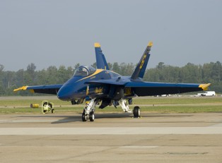 Czarna seria F-18 trwa! Rozbił się kolejny, tym razem w Finlandii.