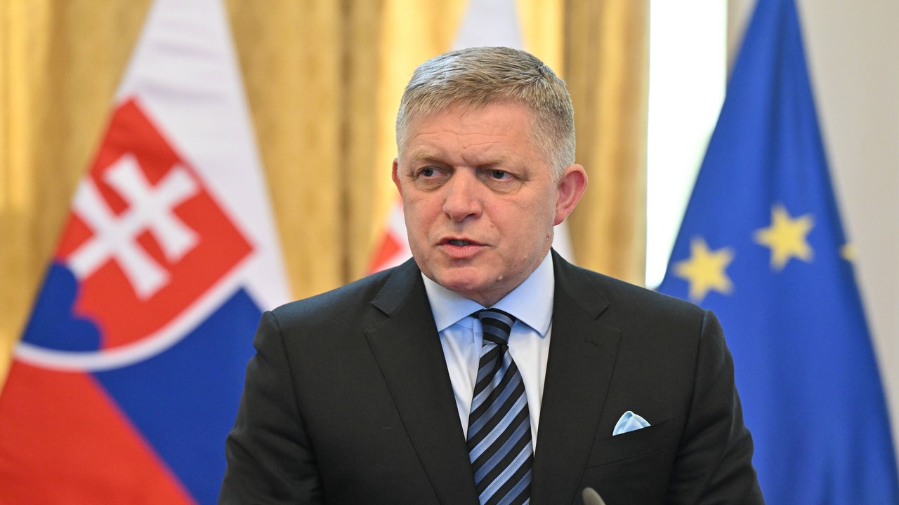 Robert Fico zmienia narrację w sprawie sankcji na Rosję. 