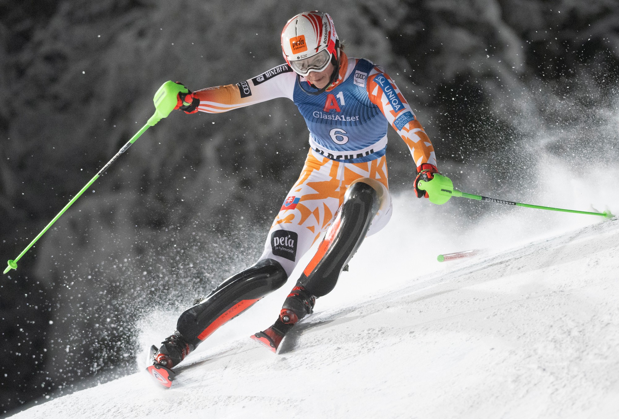 Slovenská lyžiarka Petra Vlhová počas 1. kola nočného slalomu Svetového pohára v alpskom lyžovaní v rakúskom Flachau.