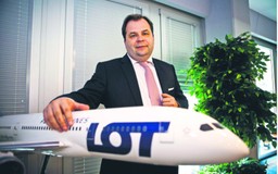 LOT: Branżę lotniczą czeka konsolidacja. Szukamy inwestora, ale bez nerwów