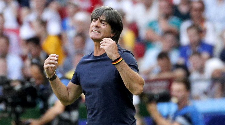 Joachim Löw szövetségi kapitány elismerte, nem érdemelt továbbjutást
a német válogatott / Fotó: MTI/EPA - SERGEY DOLZHENKO