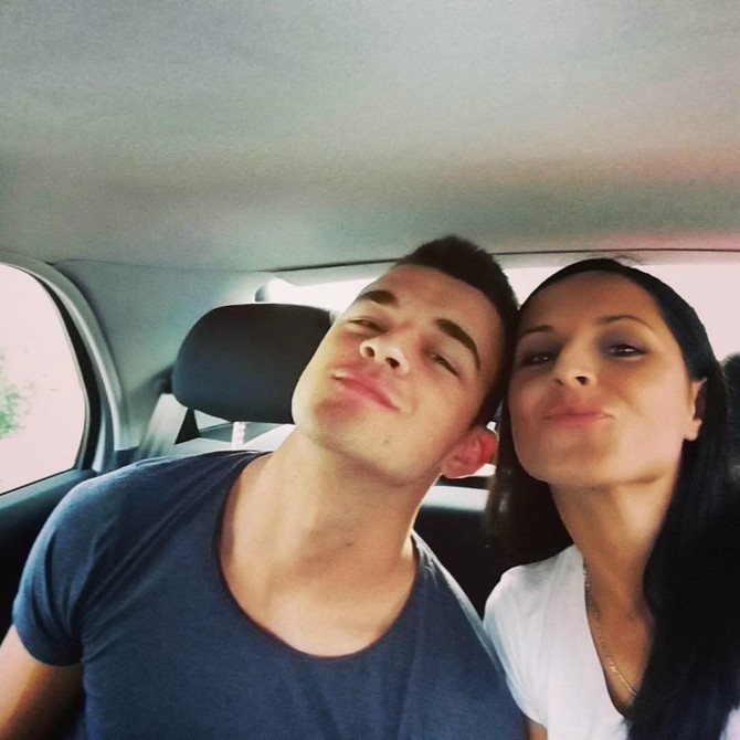 Brat Filip (20) ne deli njenu strast prema letenju