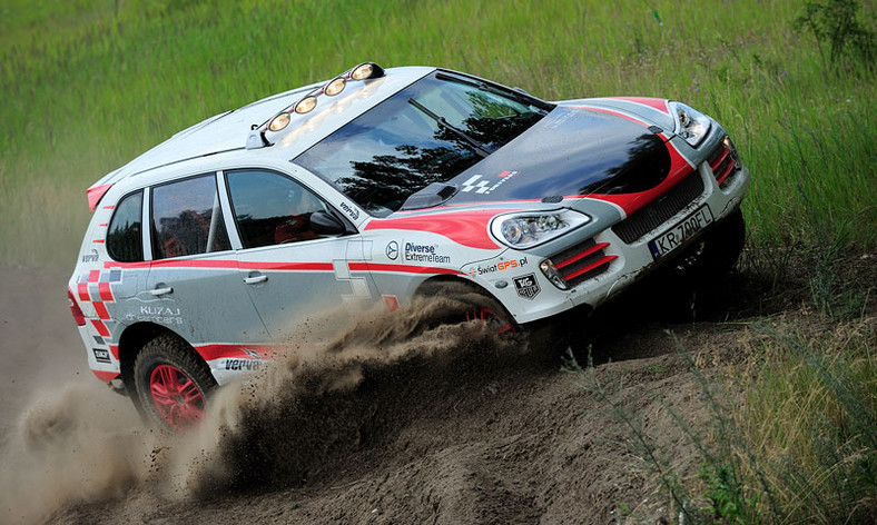 Porsche Cayenne STT Racing: Komornicki i Marton - testy nowego samochodu (fotogaleria)