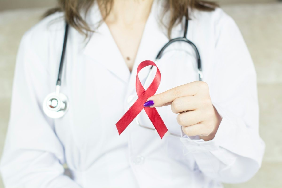 HIV/AIDS patrí medzi najvýznamnejšie globálne zdravotné problémy moderných dejín.