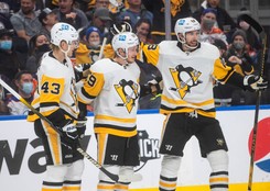 NHL. Hokeiści Lightning i Penguins z awansem do fazy play-off