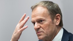 Premier Donald Tusk wstrzymuje reformę PIP