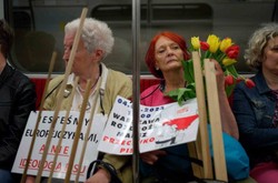 Wybory 2023. "Polska, kraj pełen napięć". Ten film trzeba zobaczyć