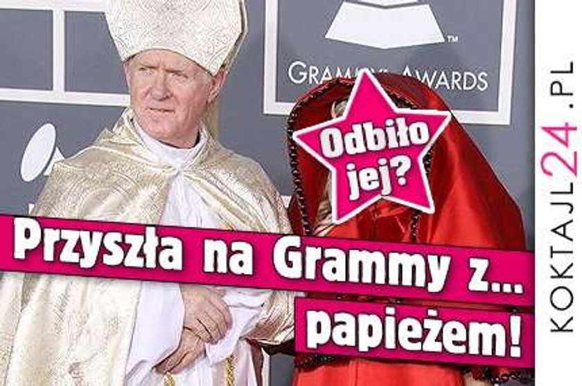 Przyszła na Grammy z papieżem