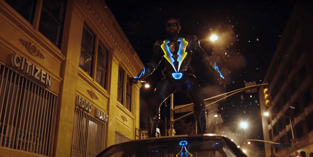 Black Lightning, superbohater ulicy [RECENZJA serialu Netflixa]