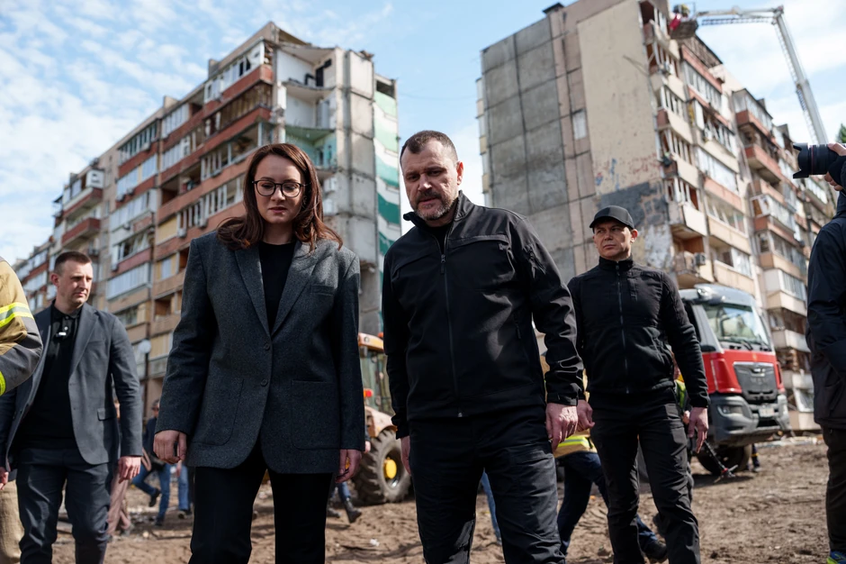 Julija Sviridenko i ministar Igor Klimenko u Kijevu nakon ruskog napada 15. maja