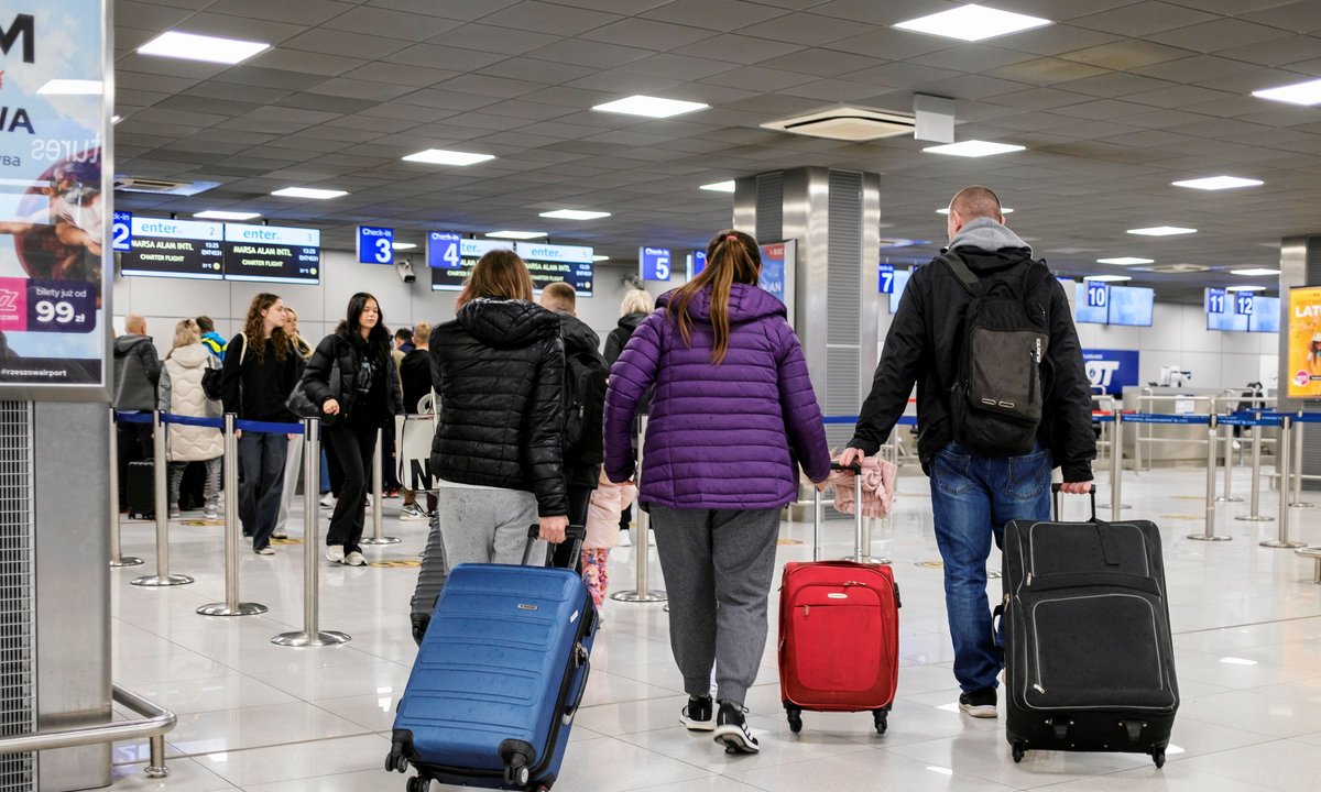 Rodzina nie wsiadła na pokład samolotu. Trafiła na tzw. ciche lotnisko