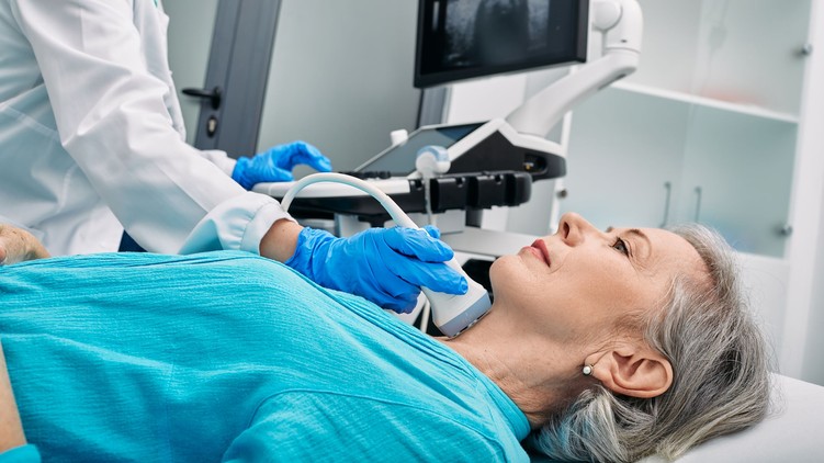 trombózis pajzsmirigy túlműködés ultrahang