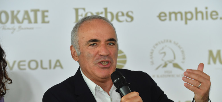 Kasparow i Chodorkowski uznani przez Rosję za "agentów zagranicznych" 