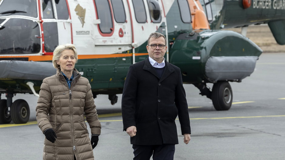 Wizyta Ursuli von der Leyen w Finlandii. Towarzyszy jej premier kraju Petteri Orpo