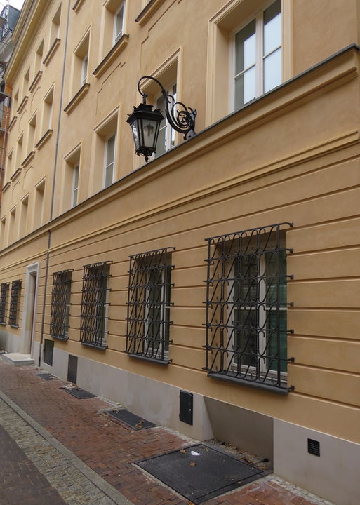 Kamienice przy Krakowskim Przedmieściu zostały odnowione