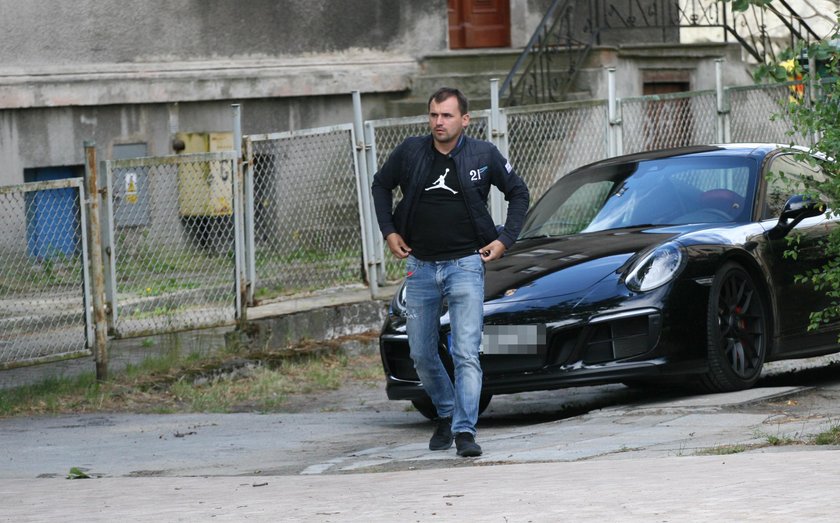 Marta Kaczyńska na zakończeniu roku córki. Dubieniecki zajechał porsche