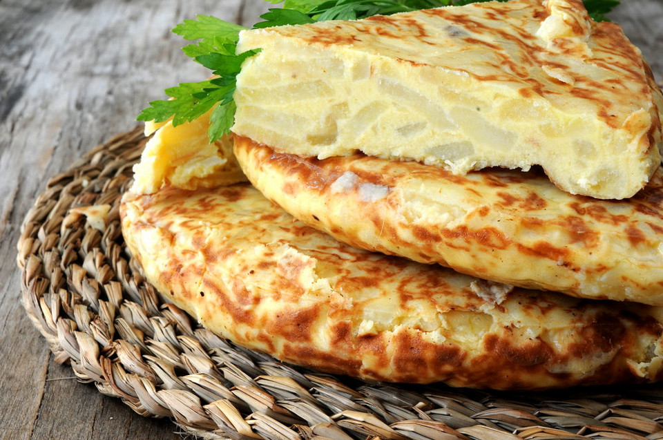 Omlet z ulubionymi dodatkami