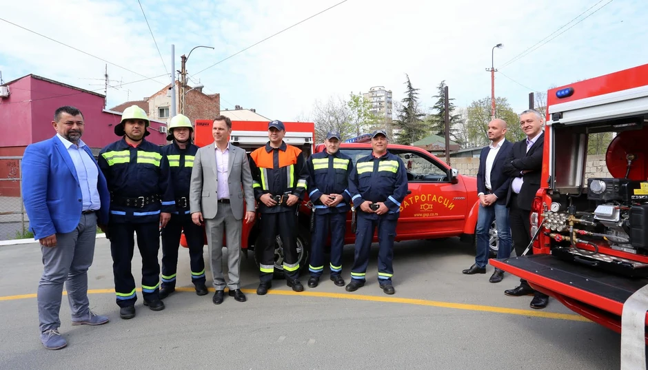 Gradonačelnik među vatrogascima