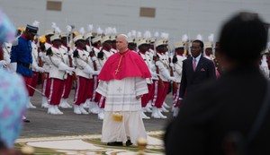 Papa Lav u Malabu, Ekvatorijalna Gvineja, 21. aprila