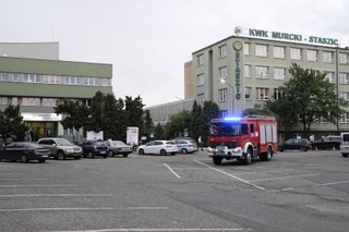 Wstrząs w kopalni Murcki-Staszic: Trzej górnicy nie żyją, jeden jest nieprzytomn
