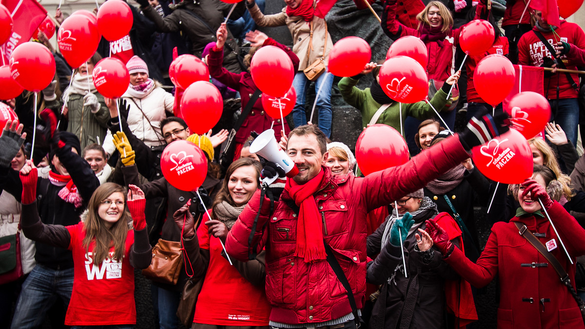 Pomagają potrzebującym, uczą się zarządzania, dla większości z nich to najważniejsze wydarzenie w życiu - liderzy Szlachetnej Paczki, czyli osoby, które prowadzą drużyny wolontariuszy w swoich miastach. Właśnie teraz można się zgłosić i zostać jednym z nich.