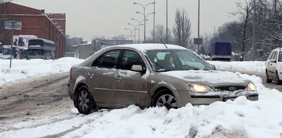 Ślisko! Po Łodzi nie da się jeździć