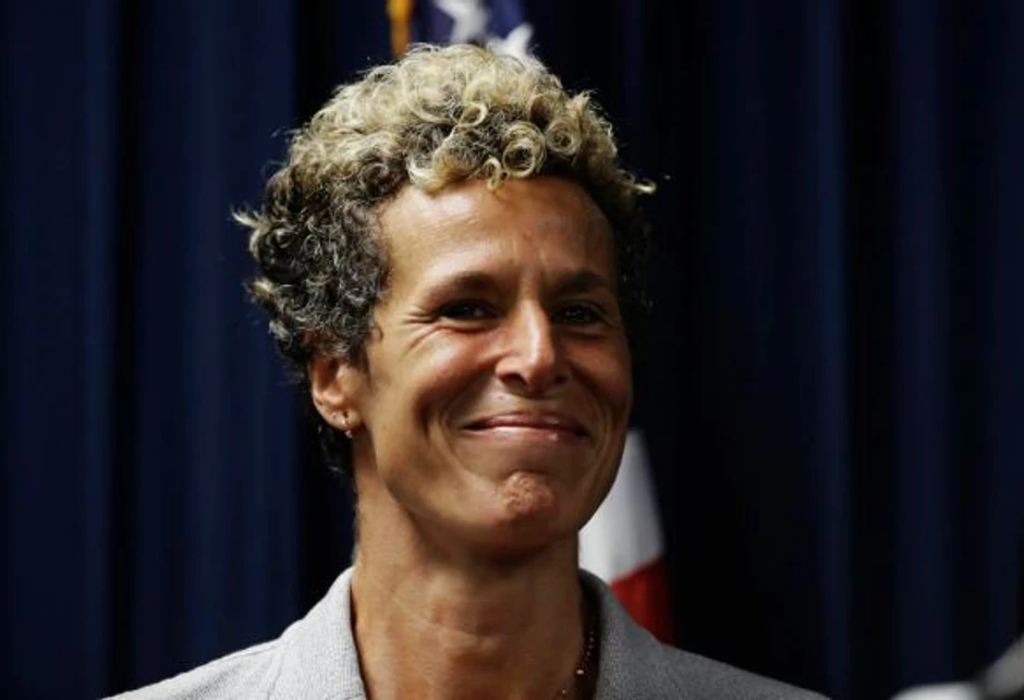 Andrea Konstand je dobila pravdu