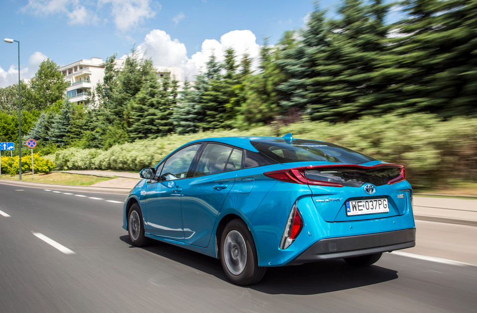 Toyota Prius Plugin wizja, a może przyszłość? (Test