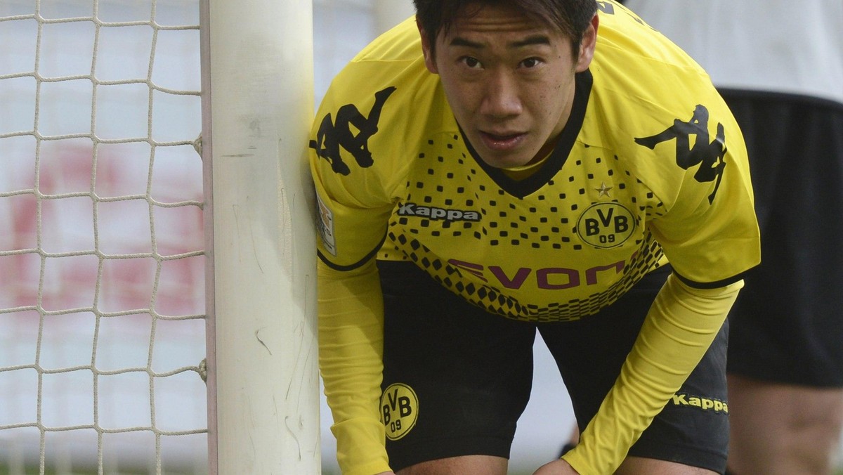 Shinji Kagawa jest jednym z najważniejszych piłkarzy Borussii Dortmund. Japończyk nie może jednak dojść do porozumienia z klubem, co do nowego kontraktu. W związku z tym, sytuacji piłkarza zaczął przyglądać się AC Milan.