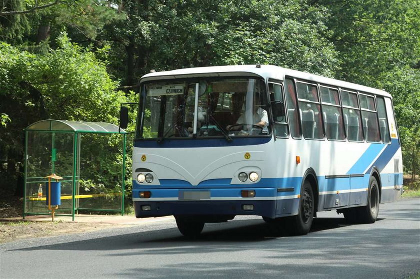 Autobus uciął mi palec!