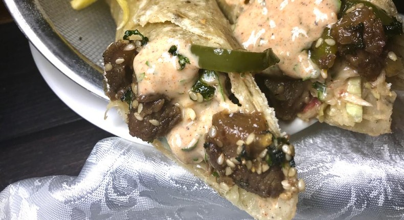 Recipe with a Pulse Live Twist: How to make a garlic sauce, Sesame Beef wrap at home