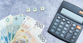 Czy osoba nieprowadząca działalności gospodarczej powinna używać numeru PESEL jako identyfikatora podatkowego?