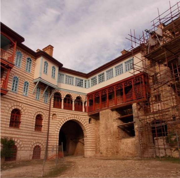 Hilandar, istočno krilo Velikog konaka