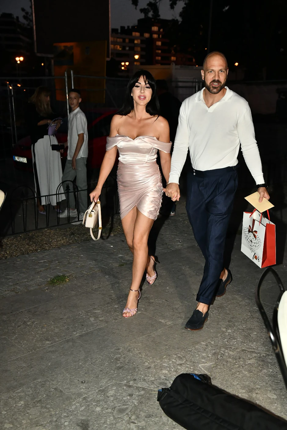 Bane Janković u javnosti sa ženom 