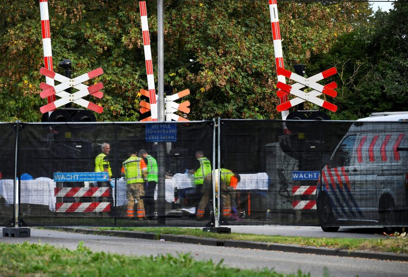 Czworo dzieci zginęło na przejeździe kolejowym