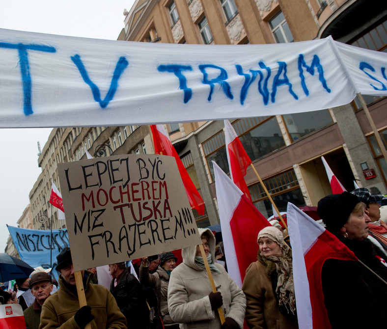 Marsz w Obronie Wolnych Mediów zorganizowany przez Stowarzyszenie Solidarni2010 w Łodzi w marcu 2013 r.