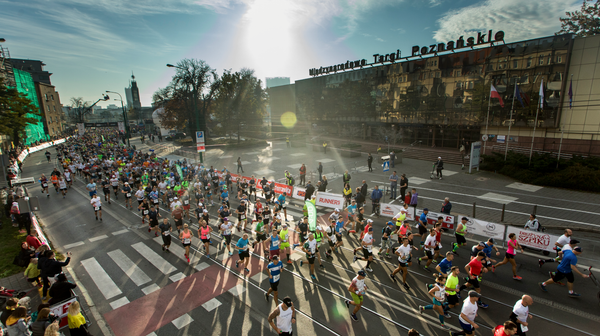 Po dwóch latach przerwy spowodowanej pandemią koronawirusa do Poznania powraca bieg na dystansie maratonu