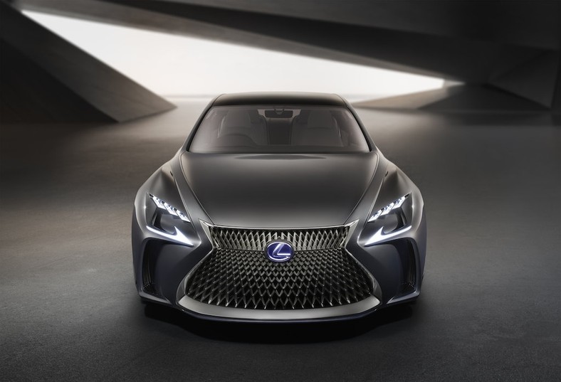 Lexus LF FC