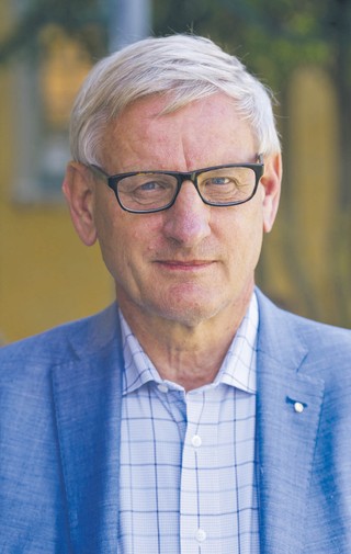 Carl Bildt, szwedzki polityk, były premier Szwecji i były przewodniczący Światowej Komisji Zarządzania Internetem, będzie gościem tegorocznej edycji Impact’22.