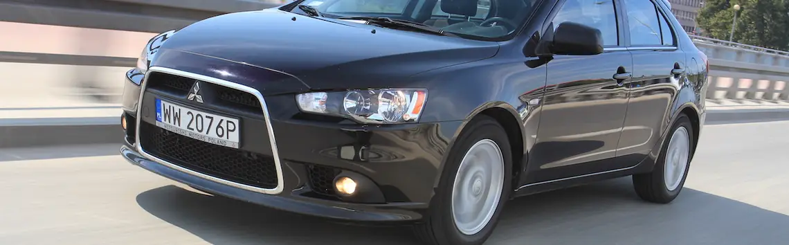 MITSUBISHI Lancer