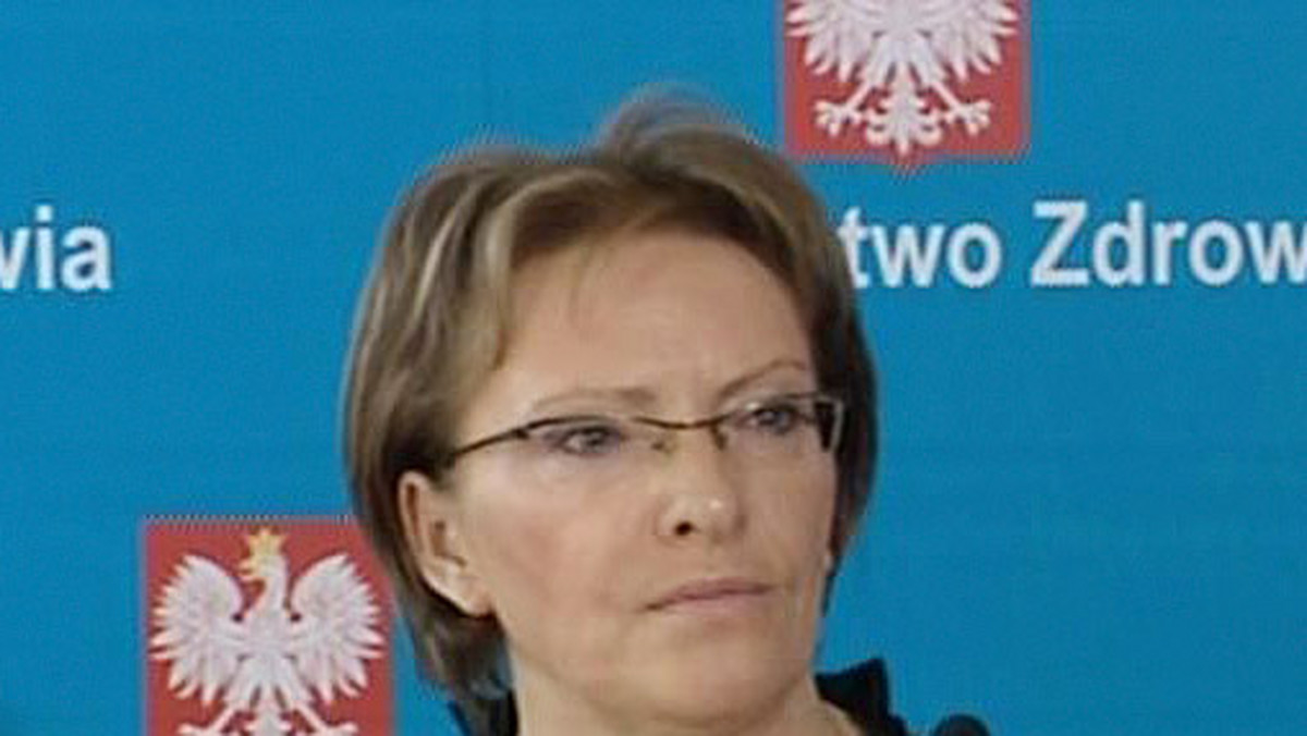 - Znałam go jako znakomitego lekarza i bardzo uczciwego człowieka - powiedziała na konferencji prasowej minister zdrowia, Ewa Kopacz, o zdymisjonowanym Krzysztofie Grzegorku. Tymi słowami dała do zrozumienia, że dymisja ministra została przyjęta.