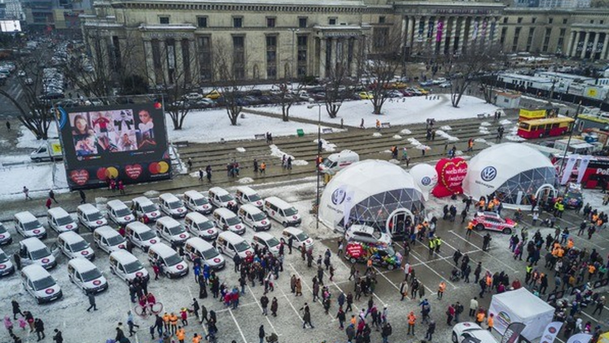 Wyjątkowa uroczystość będzie miała miejsce w najbliższy wtorek (18 kwietnia) w Toruniu. Jerzy Owsiak wraz z małżonką Lidią Niedźwiedzką-Owsiak odwiedzą toruńskie Hospicjum dla Dzieci "Nadzieja", aby w imieniu Fundacji Wielka Orkiestra Świątecznej Pomocy przekazać placówce specjalistyczny samochód.