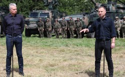 Prezydenci Polski i Litwy na przesmyku suwalskim. "Jest bezpiecznie"